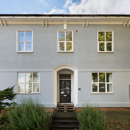 1-Bedroom Apartment In Leamington Spa With Free Parking エクステリア 写真